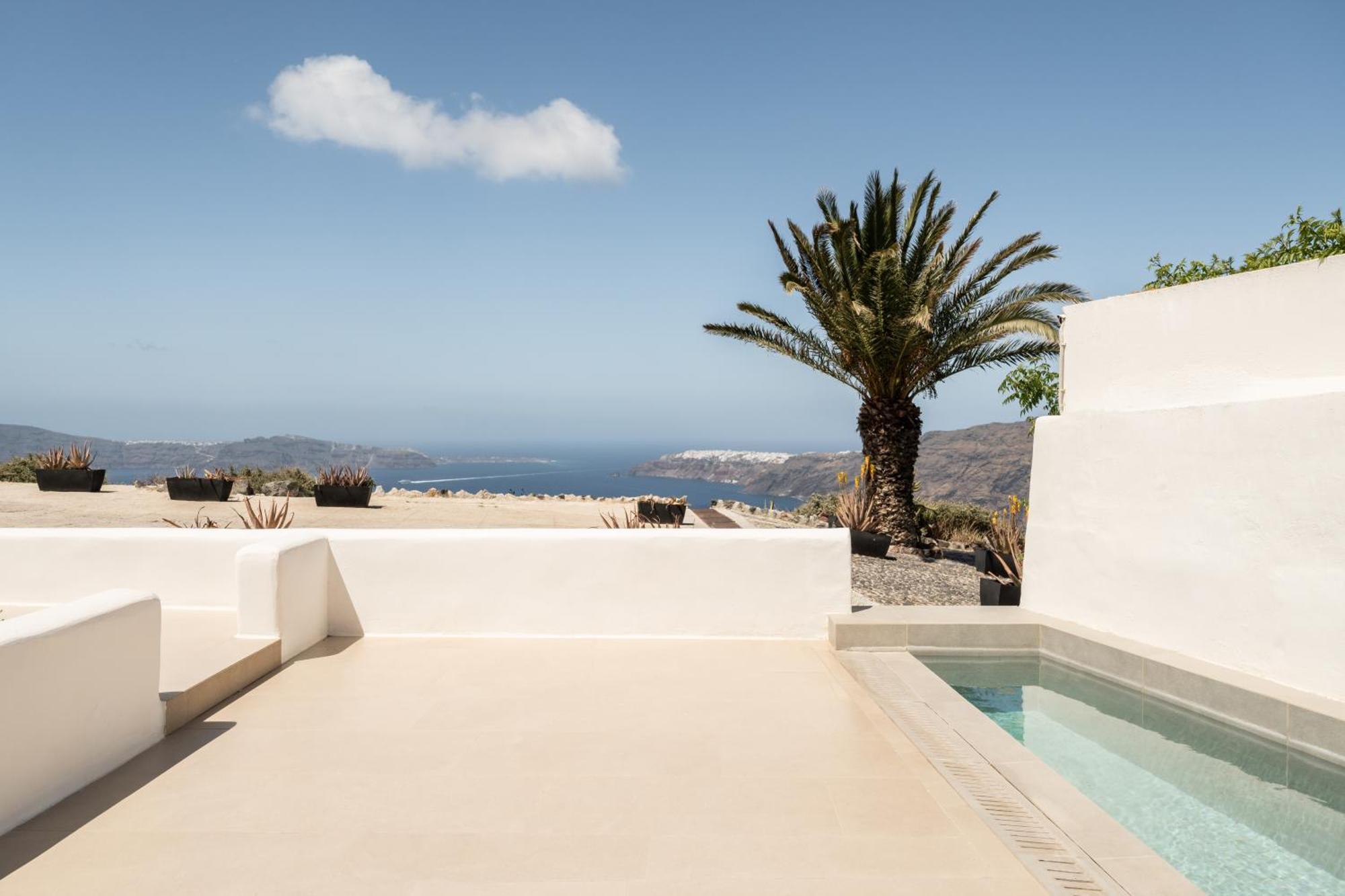 Suite Double with Caldera View and Outdoor Mini Private Pool